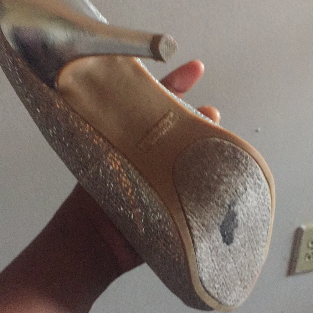 Shoes - Picture 3 of 3